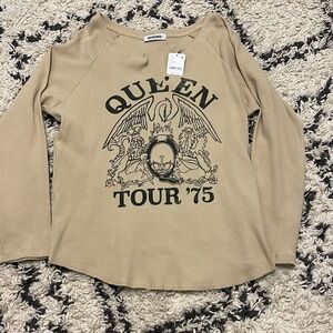 Brand New with tags Daydreamer Henley.